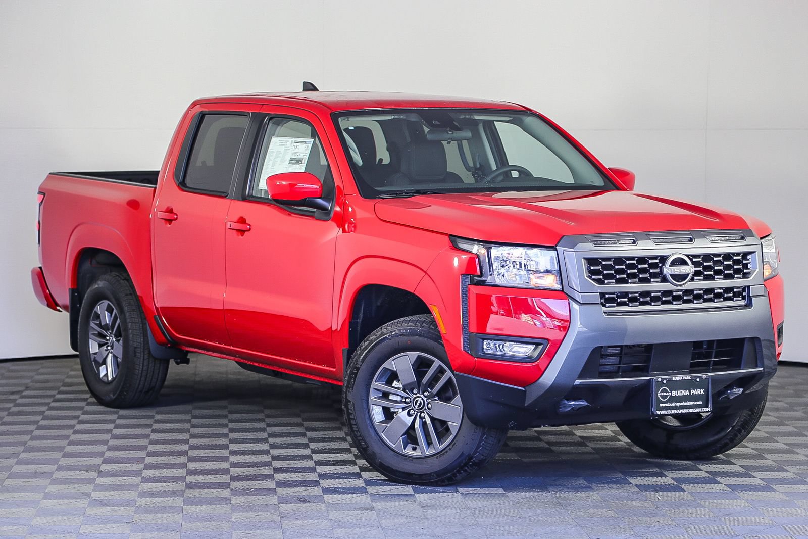 New 2025 Nissan Frontier SV w/ SV Convenience Package