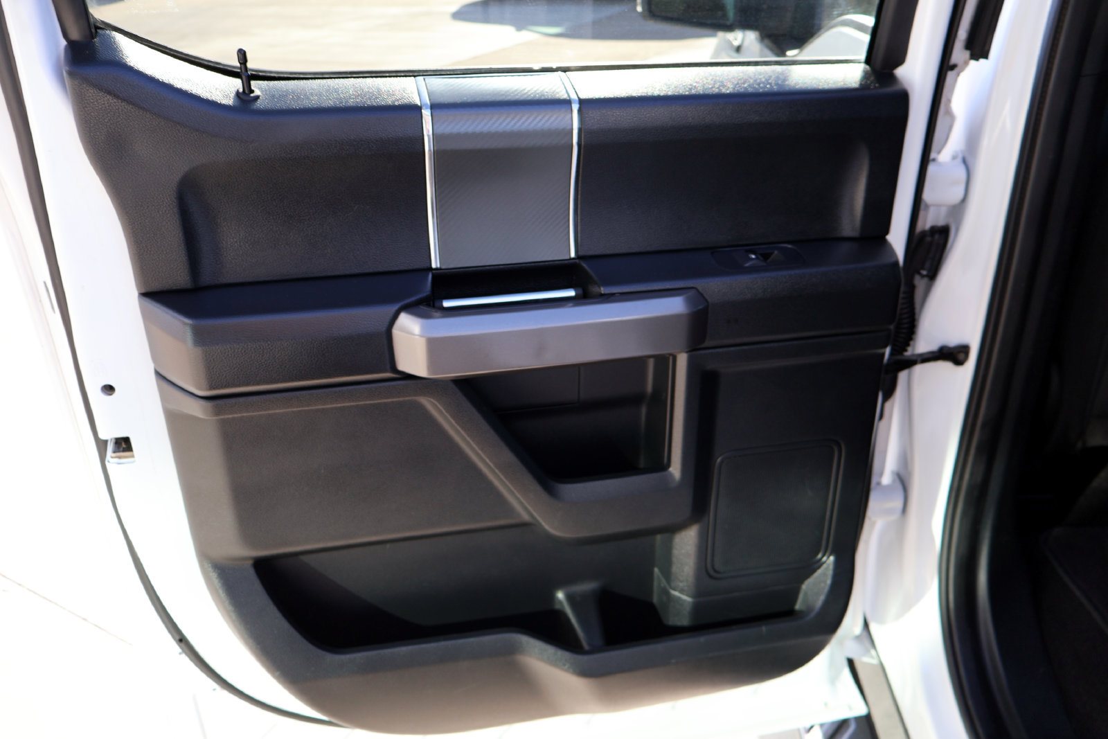 Used 2019 Ford F150 XLT w/ Equipment Group 302A Luxury RWD image 15