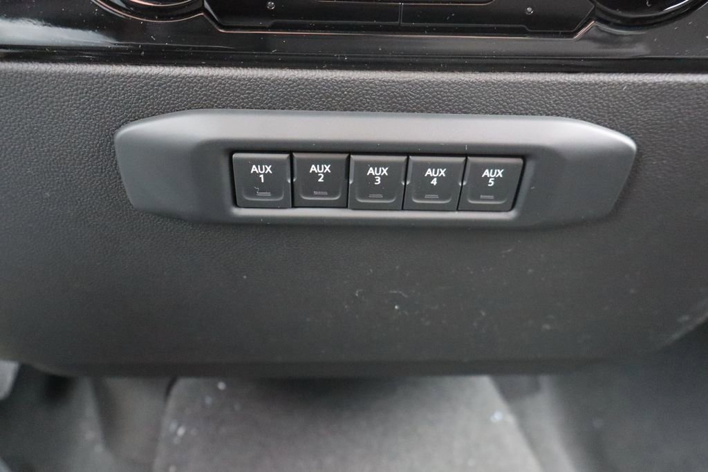 New 2026 Chevrolet Silverado 3500 LT image 16