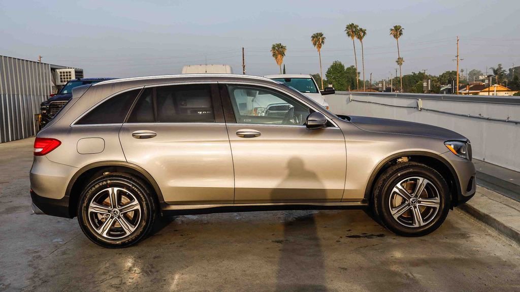 Used 2019 Mercedes-Benz GLC 300 image 13