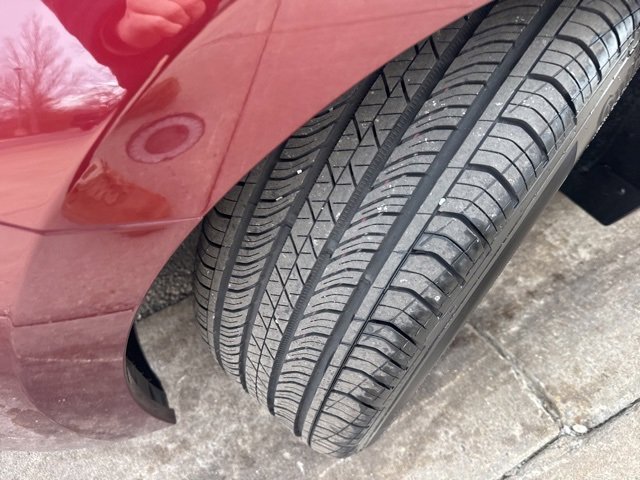 Used 2017 Nissan Maxima Platinum image 9