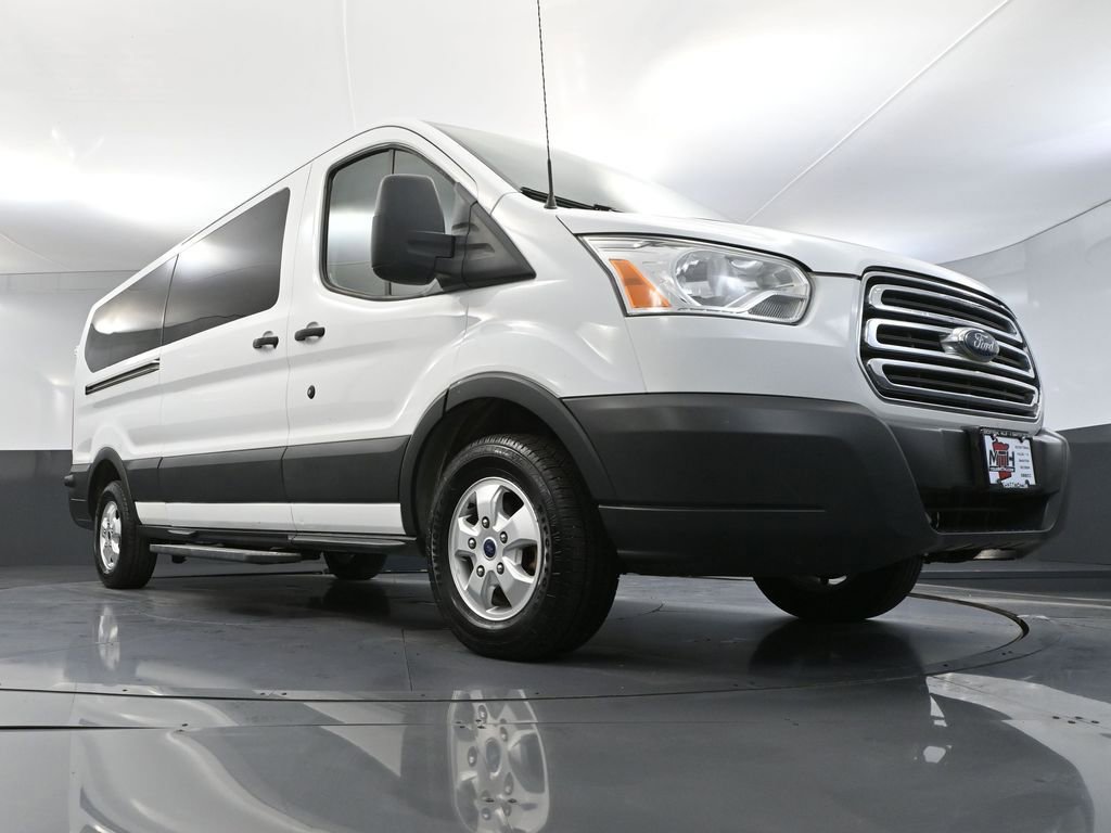 Used 2017 Ford Transit 350 XLT image 52