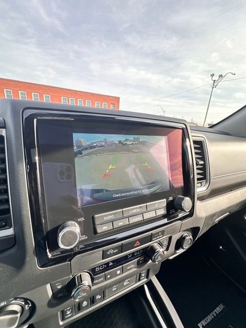 Certified 2024 Nissan Frontier SL w/ Technology Package image 15