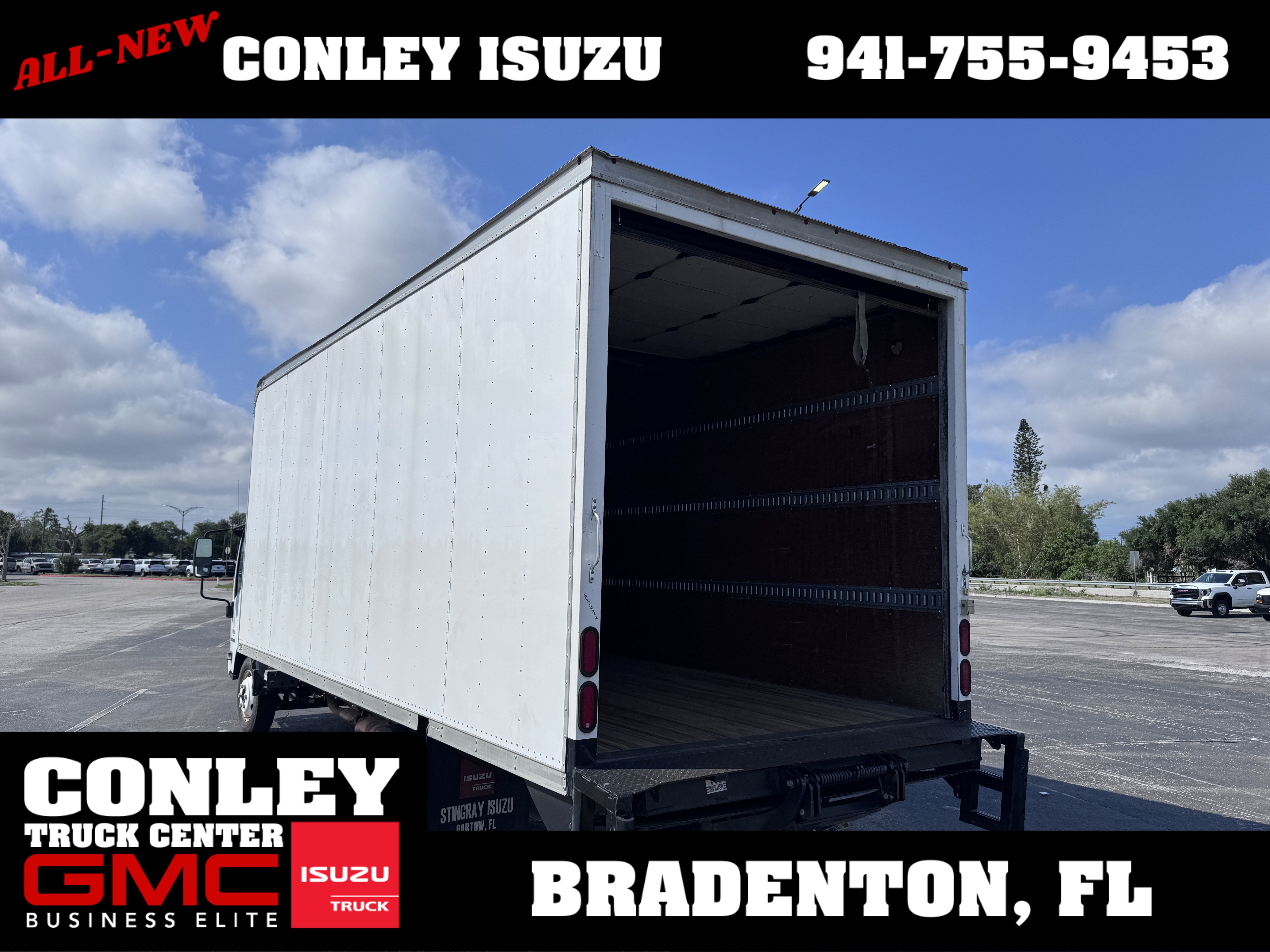 Used 2018 Isuzu NPR RWD image 8