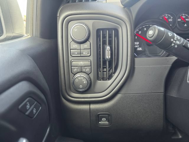 Used 2024 Chevrolet Silverado 1500 Custom AWD/4WD image 15