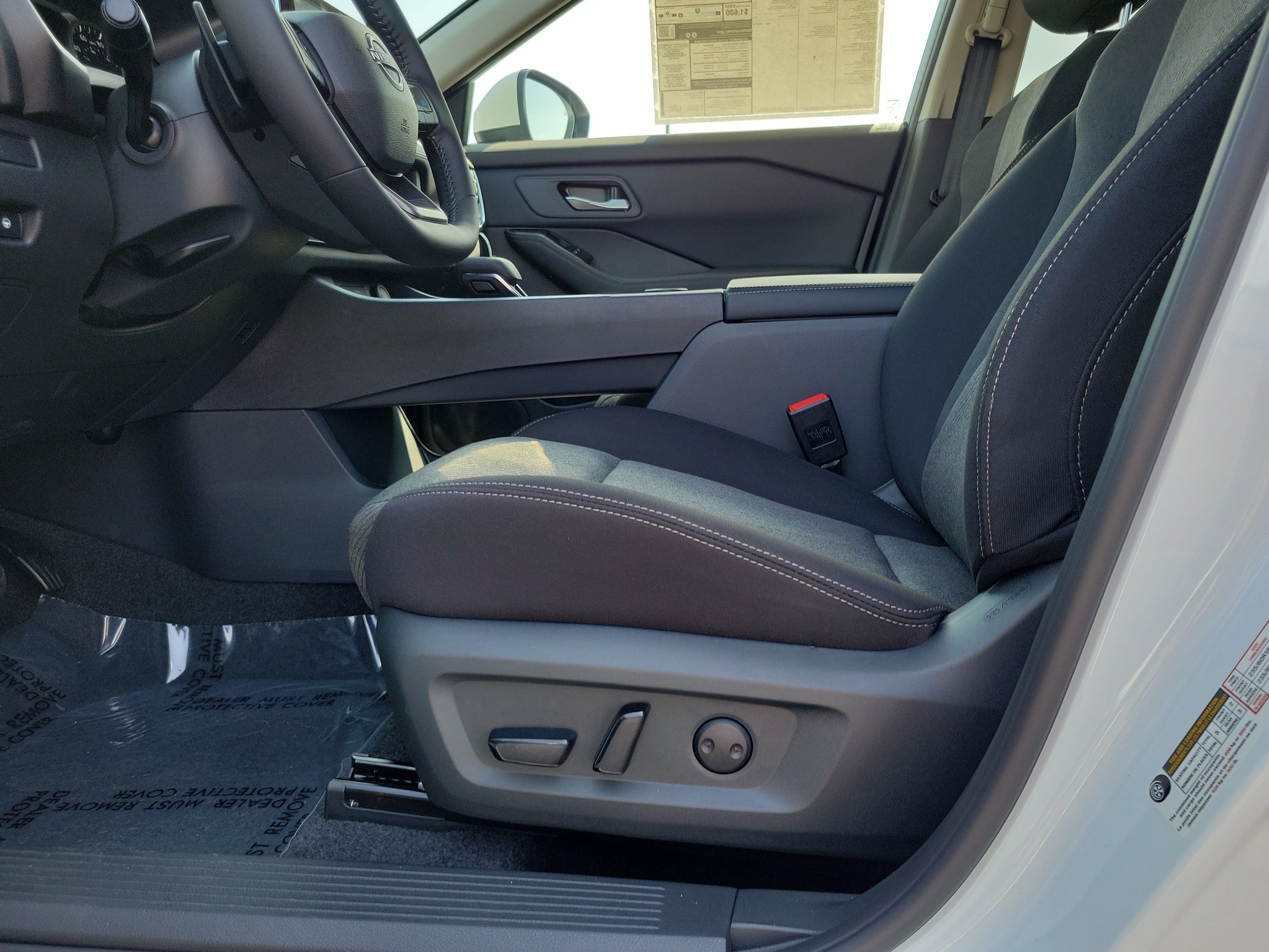 New 2026 Nissan Rogue SV w/ Cold Weather Package AWD/4WD image 16