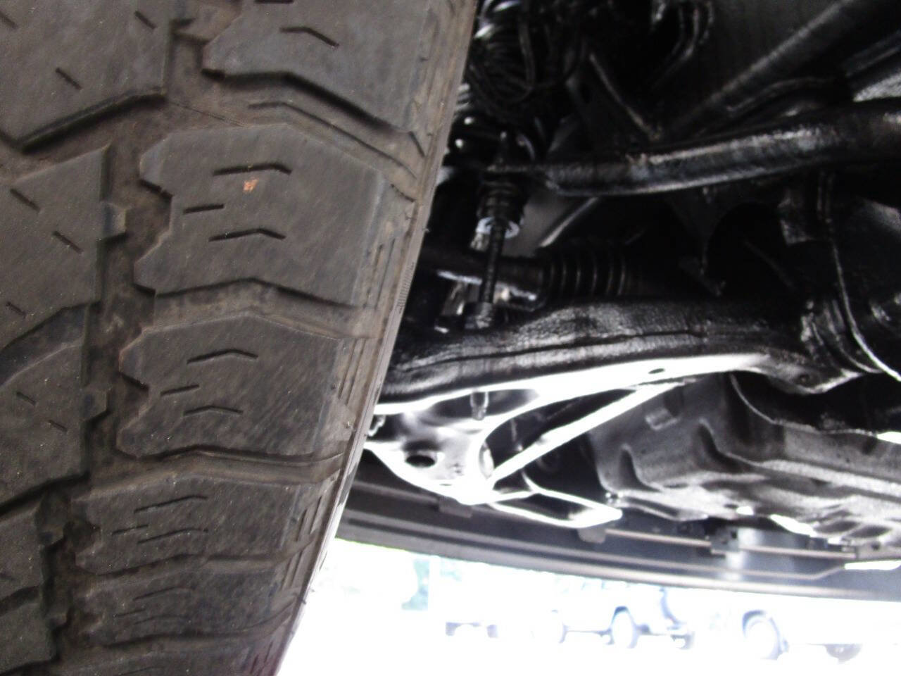 Used 2017 Ford F150 XLT w/ Equipment Group 302A Luxury image 40