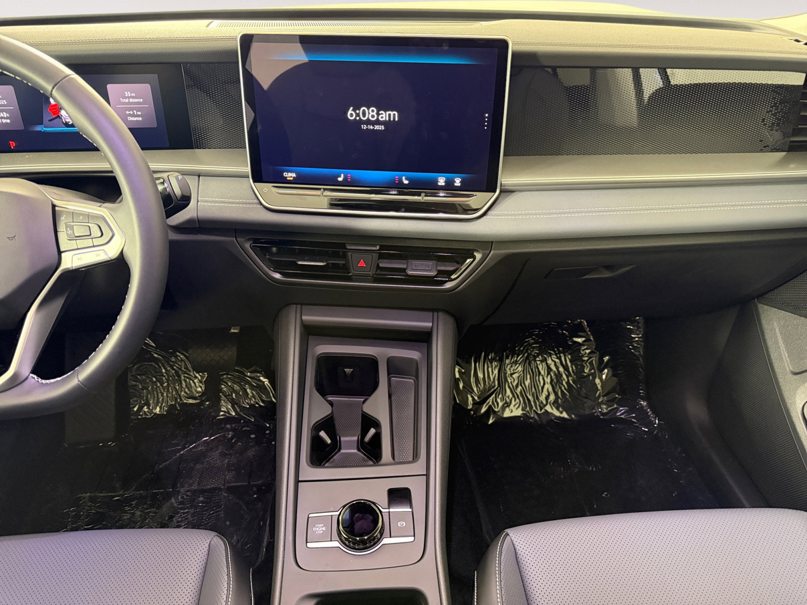 New 2026 Volkswagen Tiguan SE AWD/4WD image 13