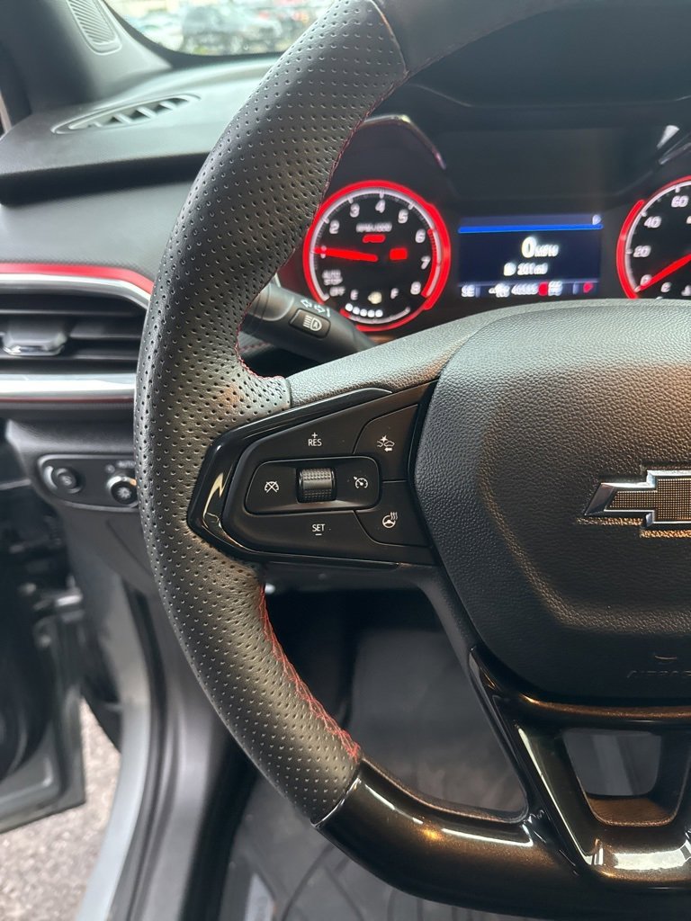 Used 2023 Chevrolet TrailBlazer RS w/ Sun and Liftgate Package image 32