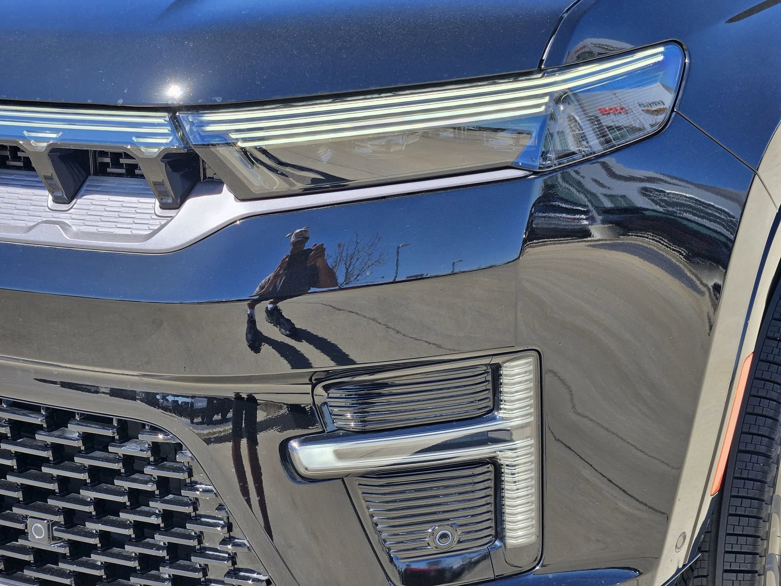 New 2026 Jeep Grand Wagoneer Summit w/ Rear Seat Video Group I image 10