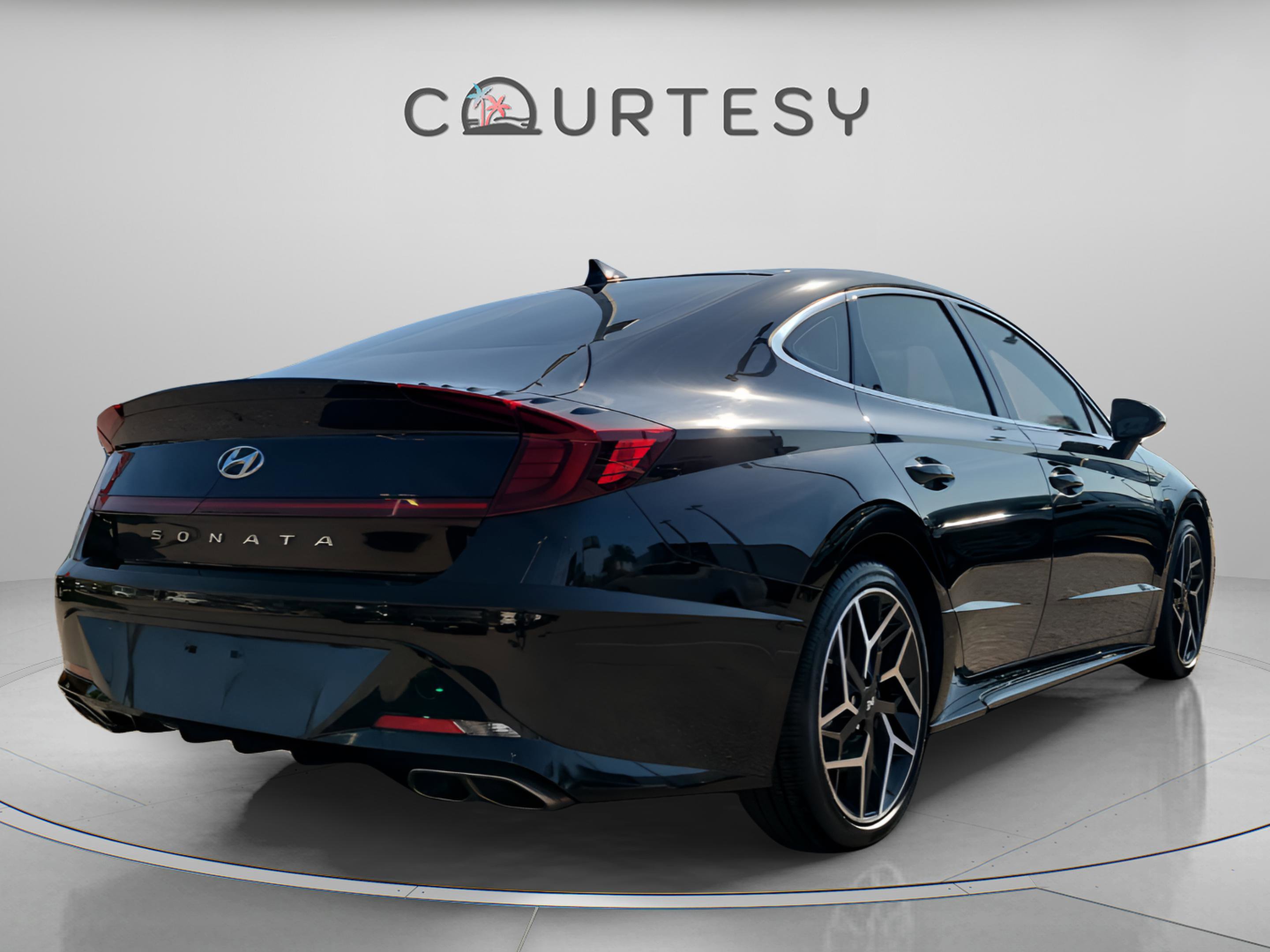 Certified 2023 Hyundai Sonata N Line w/ Preferred Accessory Package image 3