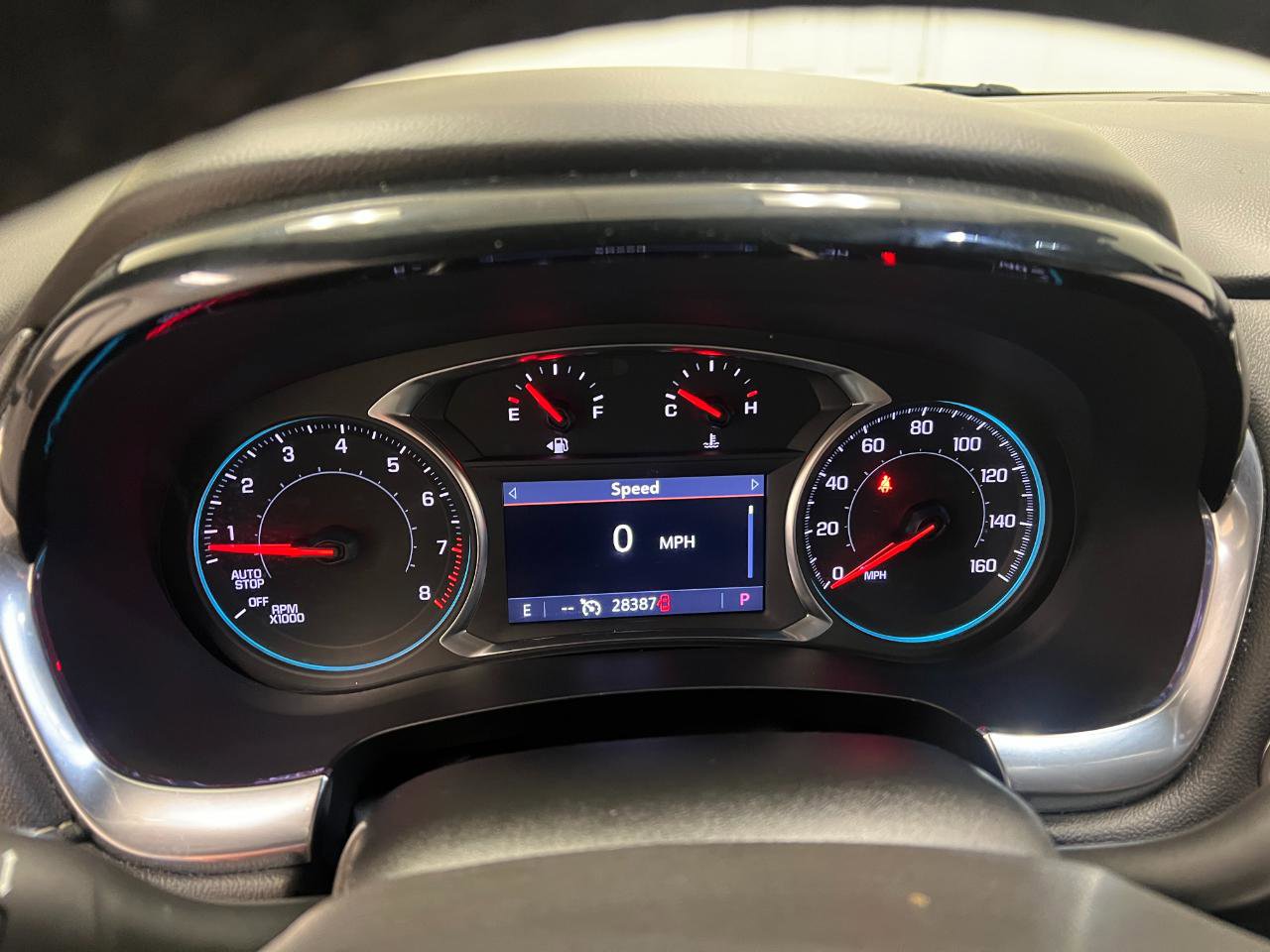 Used 2023 Chevrolet Traverse LT FWD image 41