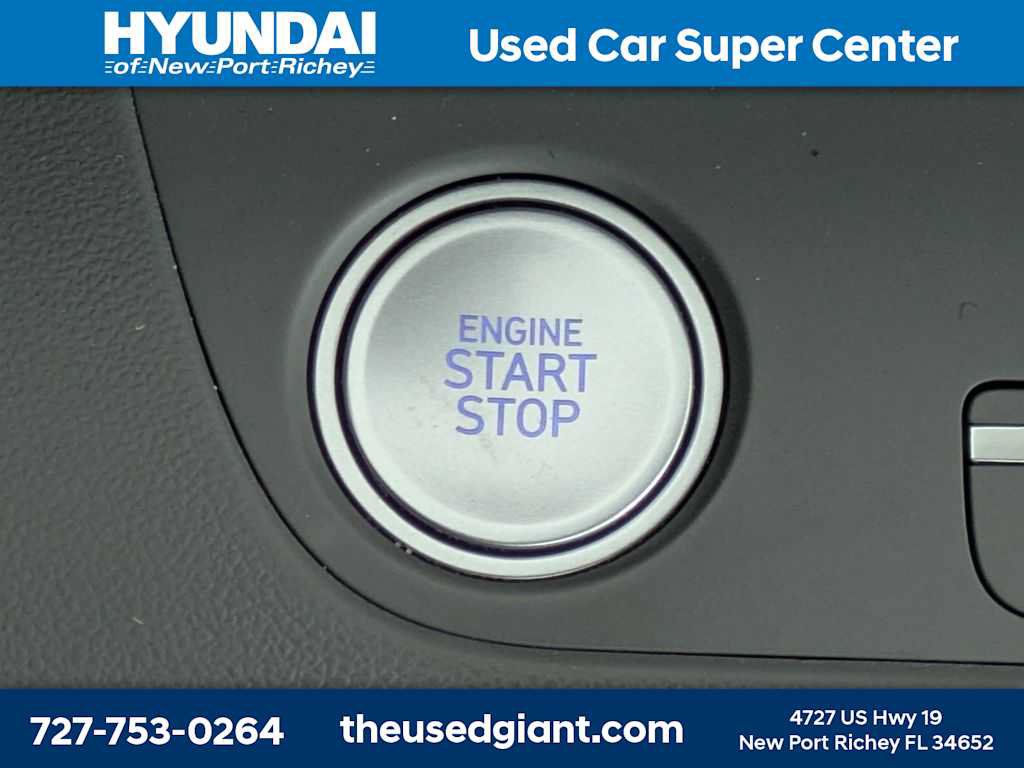 Certified 2024 Hyundai Elantra SEL FWD image 30