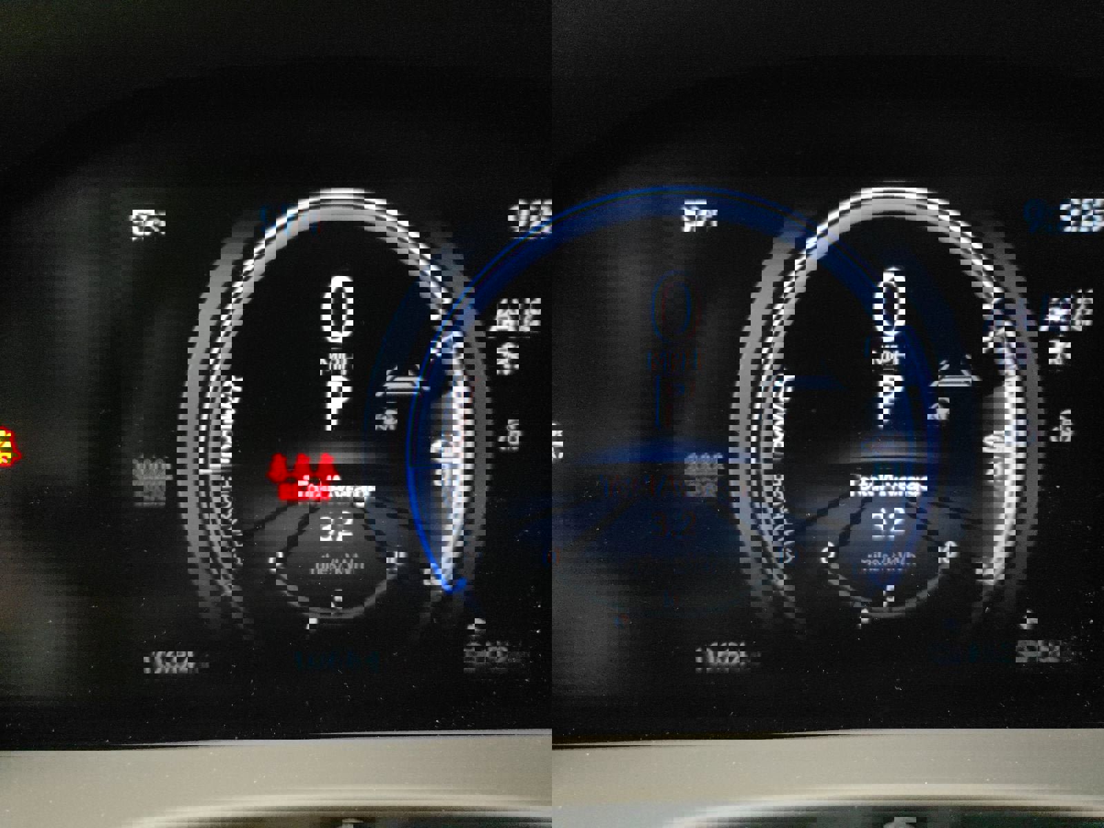 Used 2023 Lexus RZ 450e Premium w/ Accessory Package (Z1) image 11