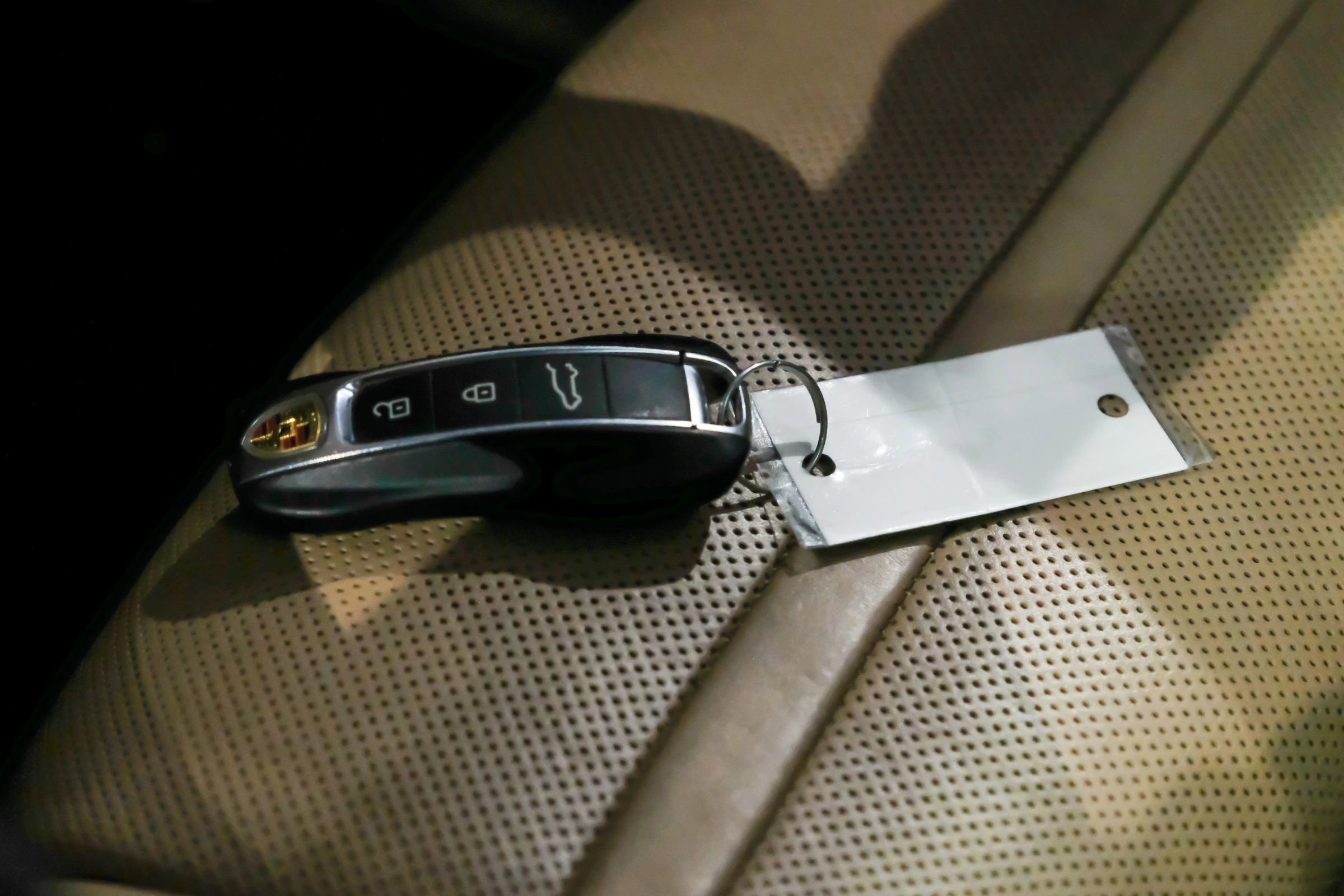 Used 2020 Porsche Cayenne S image 53