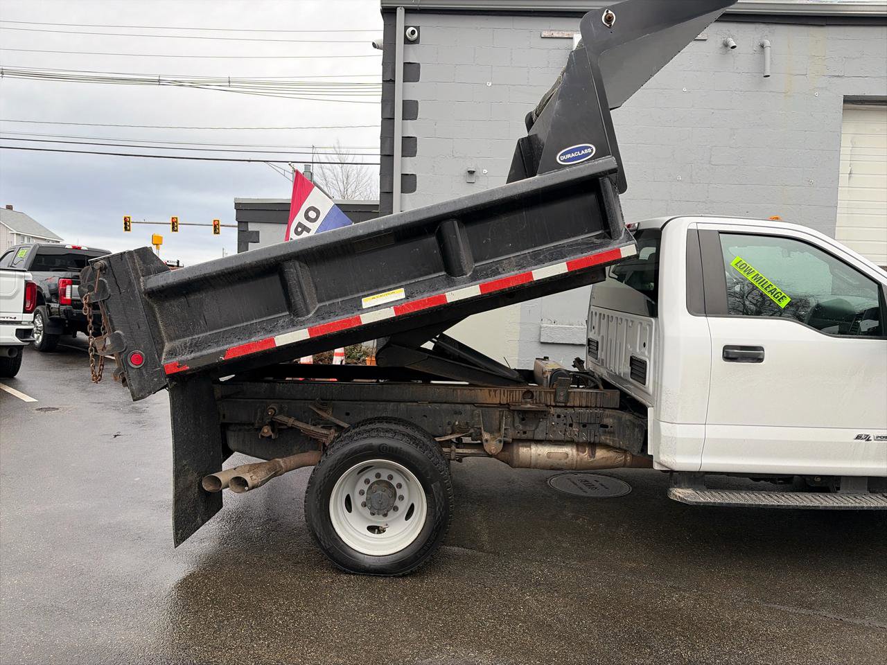 Used 2019 Ford F550 4x4 Regular Cab Super Duty image 12