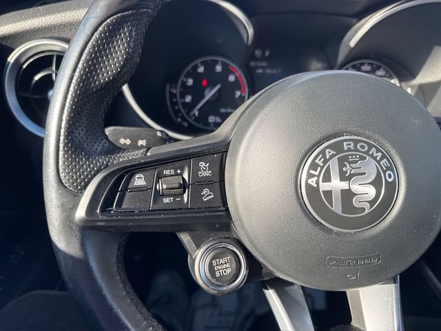 Used 2023 Alfa Romeo Stelvio Ti AWD/4WD image 36