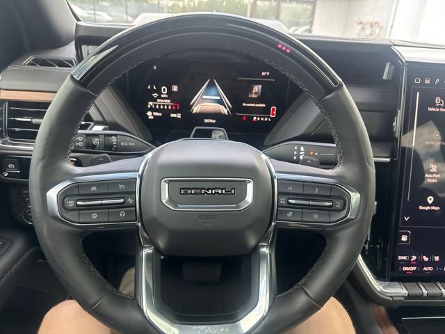 Used 2025 GMC Yukon XL Denali w/ Denali Reserve Package AWD/4WD image 20