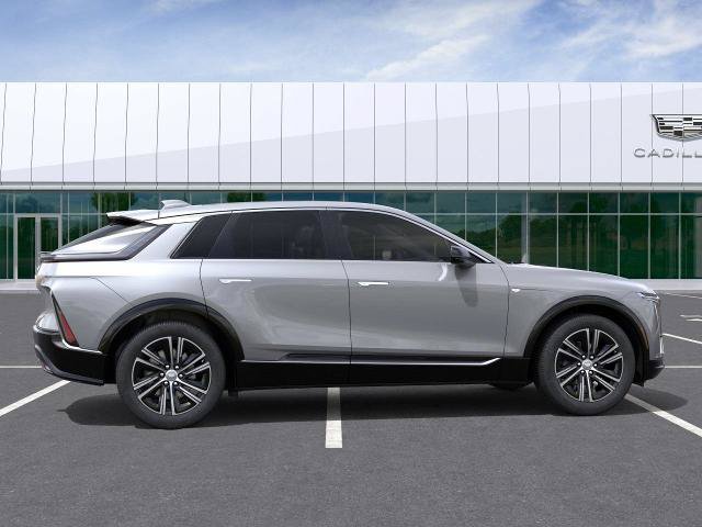 New 2027 Cadillac Lyriq Luxury w/ LPO, Floor Liner Package AWD/4WD image 2