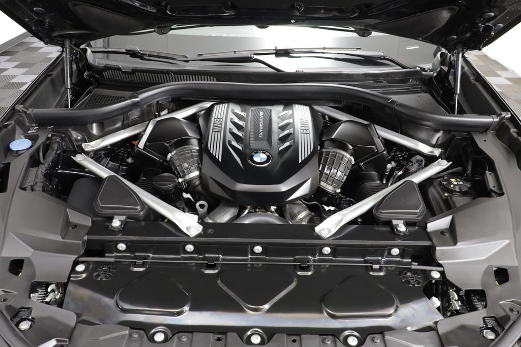 Used 2023 BMW X5 M50i w/ Executive Package AWD/4WD image 25