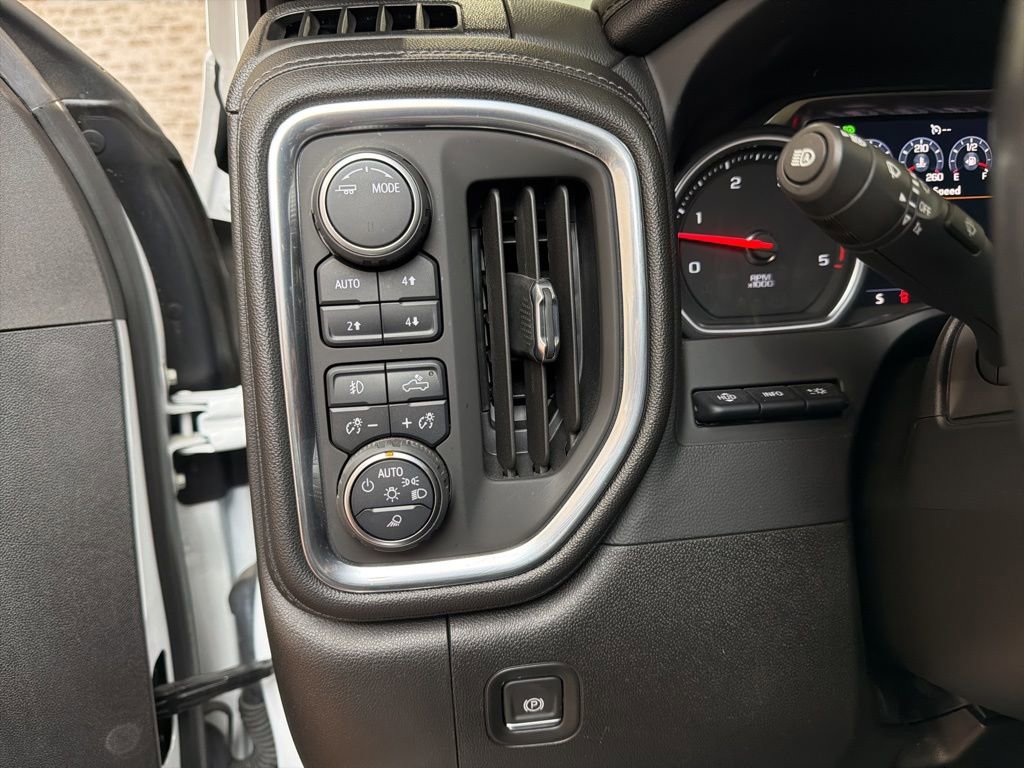 Used 2021 Chevrolet Silverado 2500 High Country w/ Z71 Off-Road Package image 23