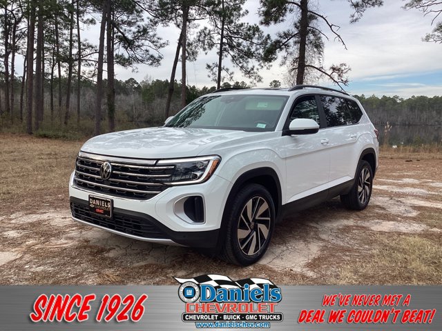 Used 2024 Volkswagen Atlas SE image 1
