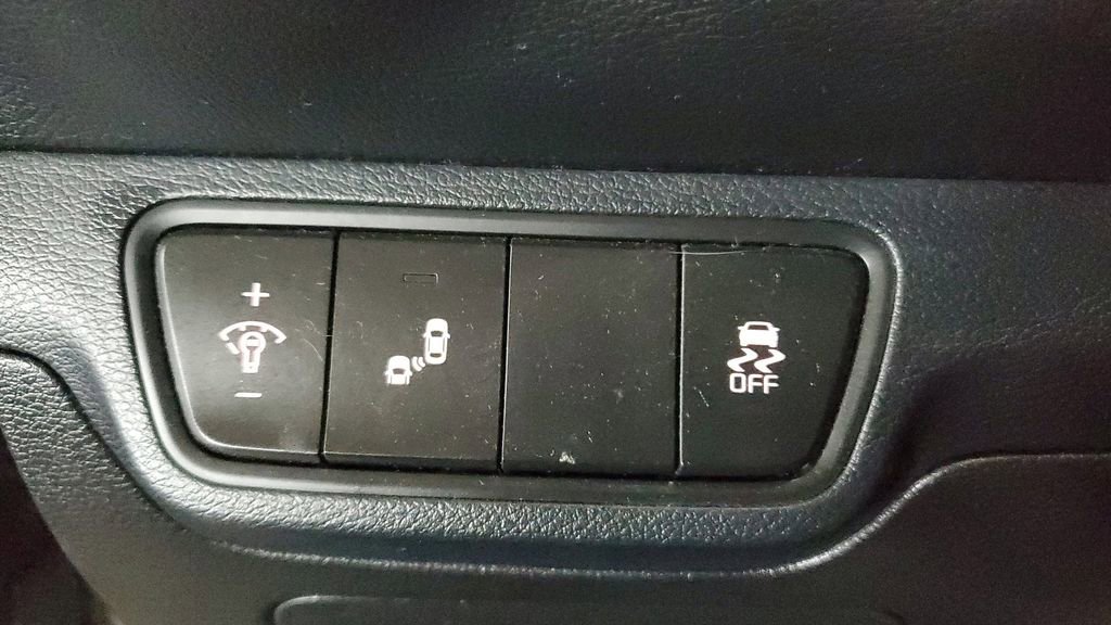 Used 2023 Kia Forte GT-Line w/ GT-Line Premium Package image 23