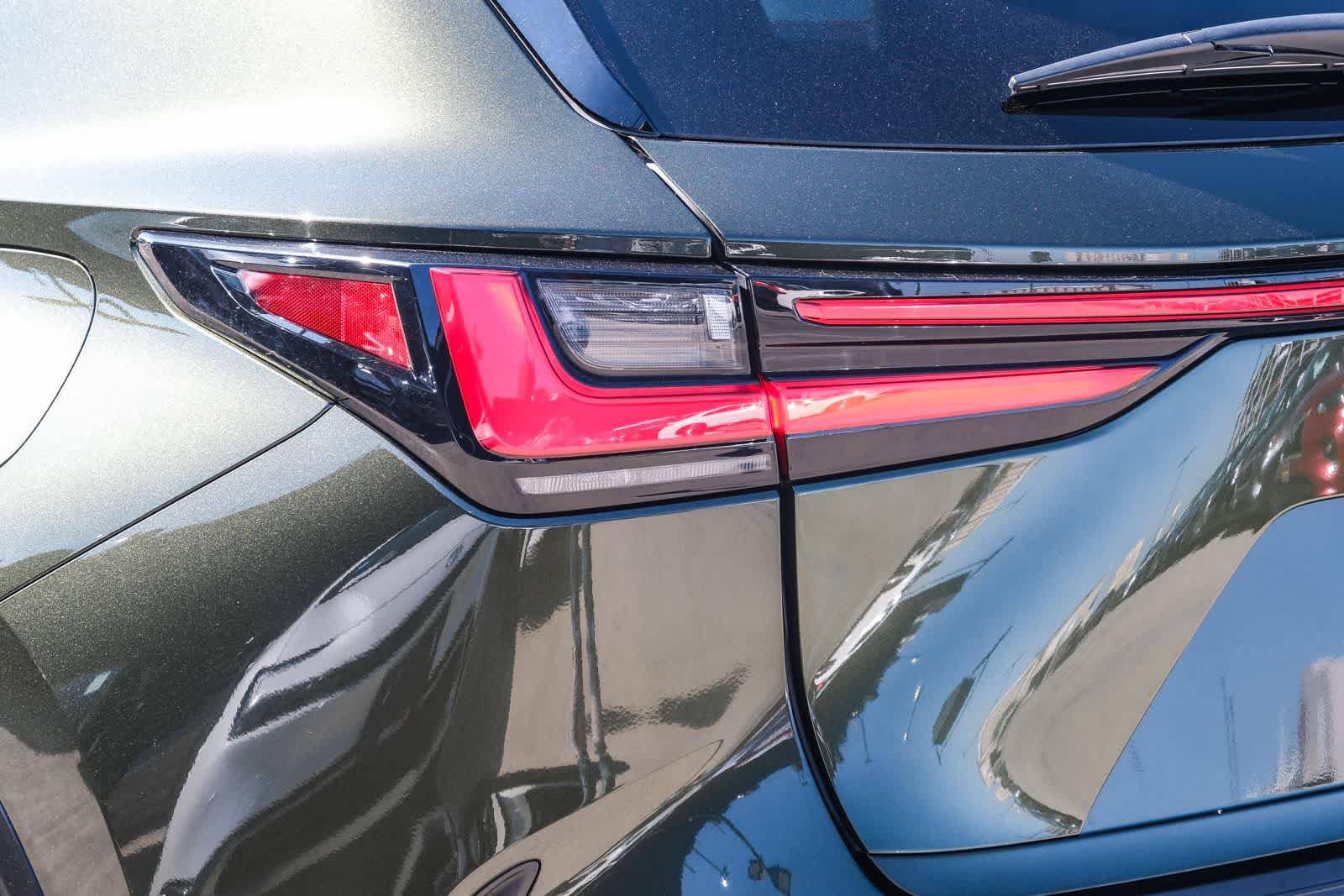 Used 2025 Lexus NX 250 FWD image 7