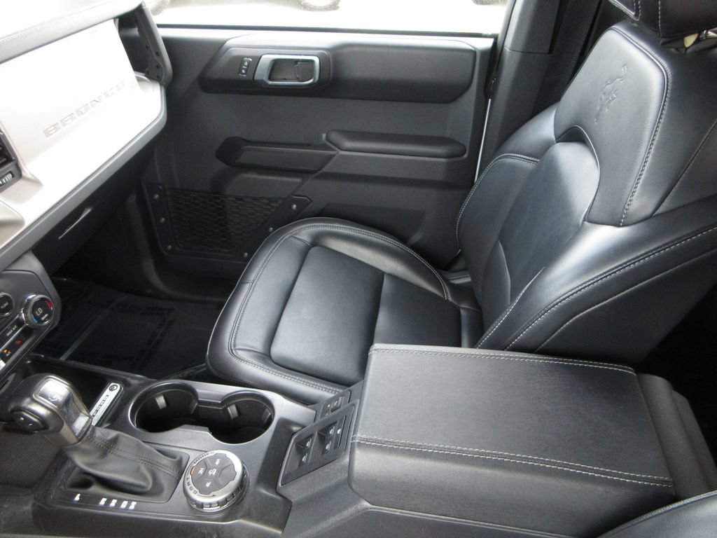 Certified 2025 Ford Bronco Outer Banks AWD/4WD image 23