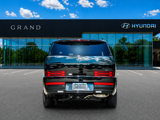 Certified 2025 Hyundai Santa Fe Calligraphy AWD/4WD image 5