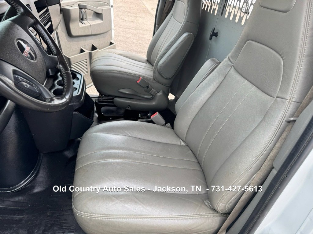 Used 2020 GMC Savana 2500 w/ Communications Package RWD image 23
