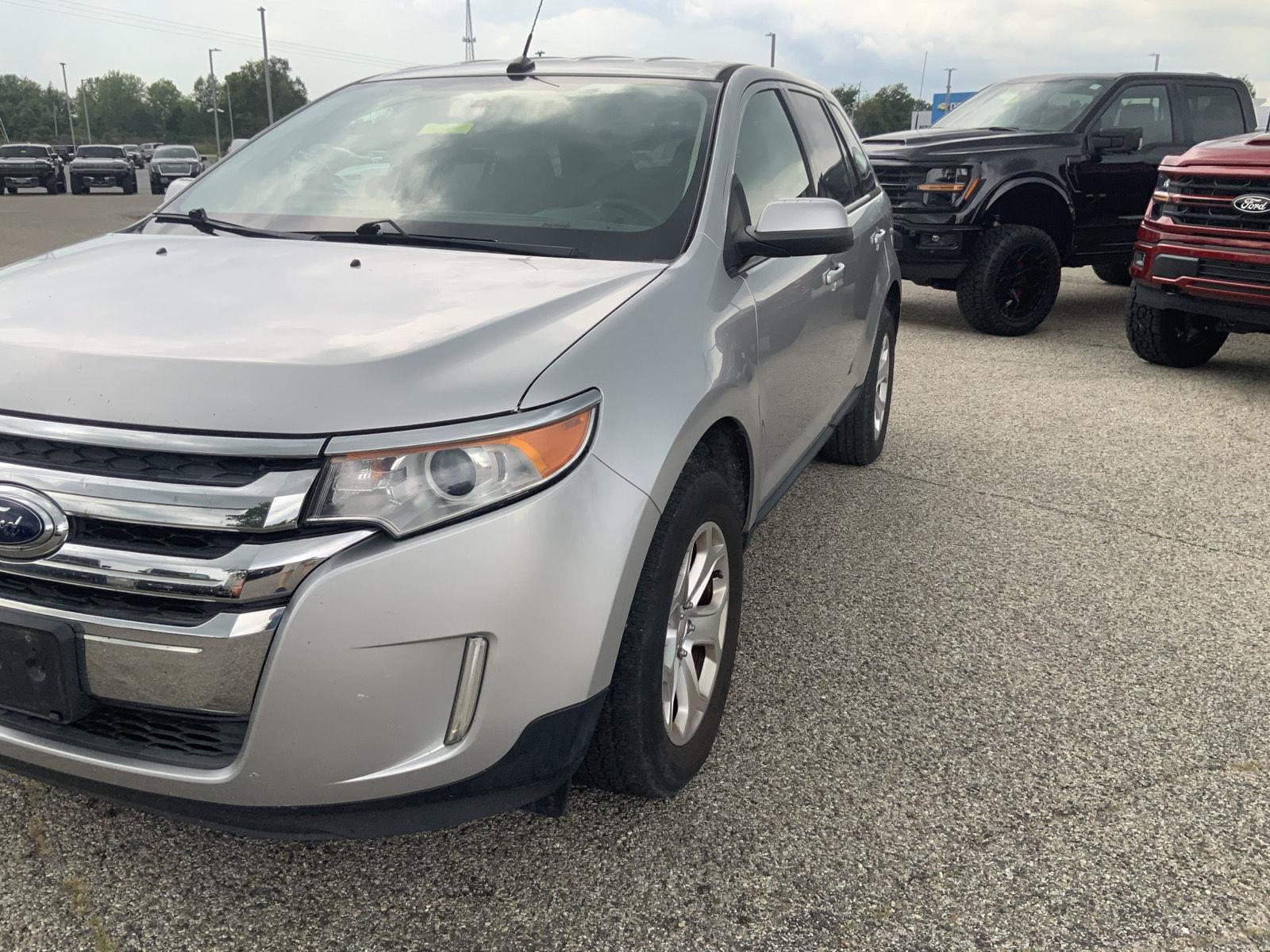 Used 2013 Ford Edge SEL FWD image 13