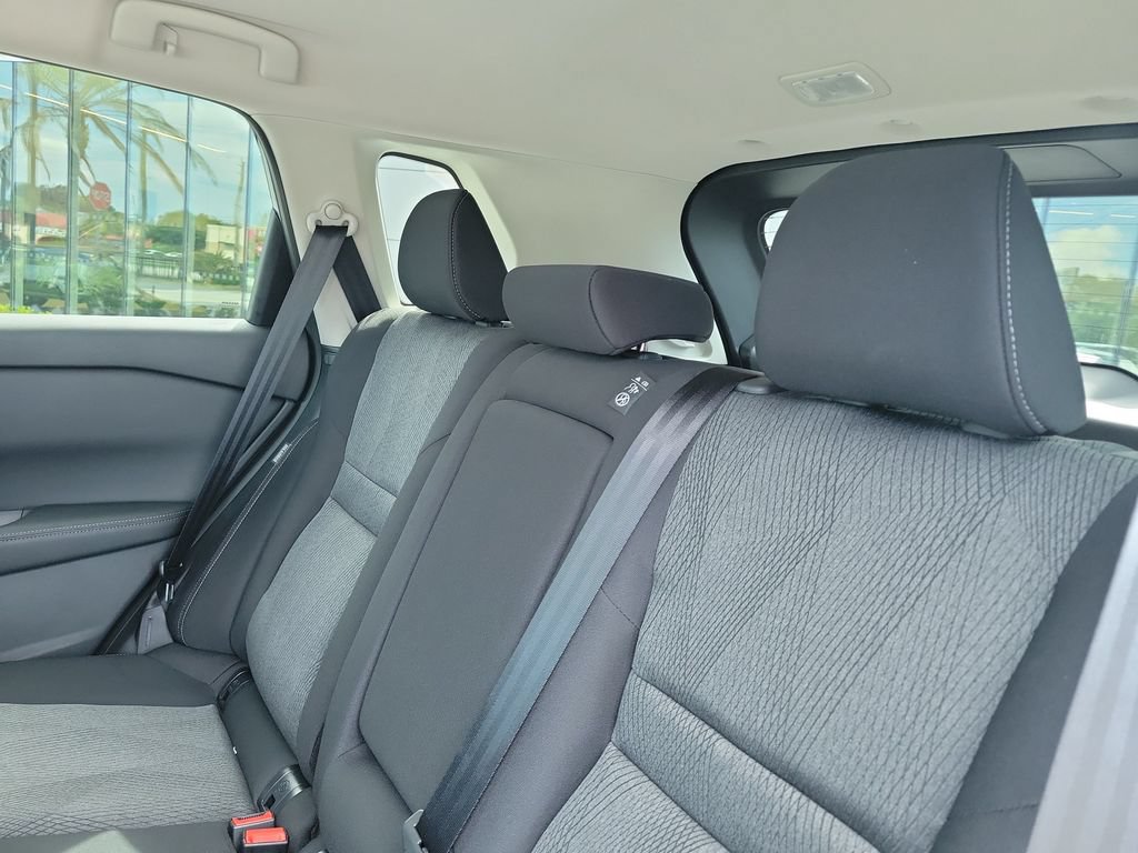 Used 2026 Nissan Rogue SV FWD image 15