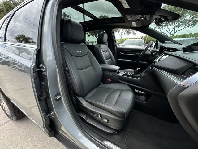 Certified 2023 Cadillac XT5 Premium Luxury w/ LPO, Floor Liner Package FWD image 34