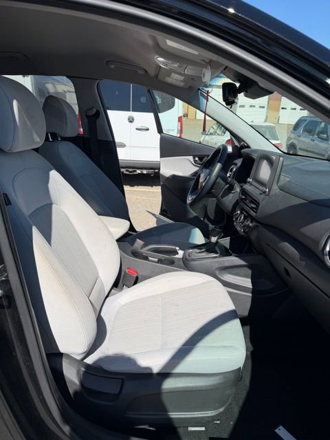 Used 2023 Hyundai Kona SEL w/ Cargo Package image 16
