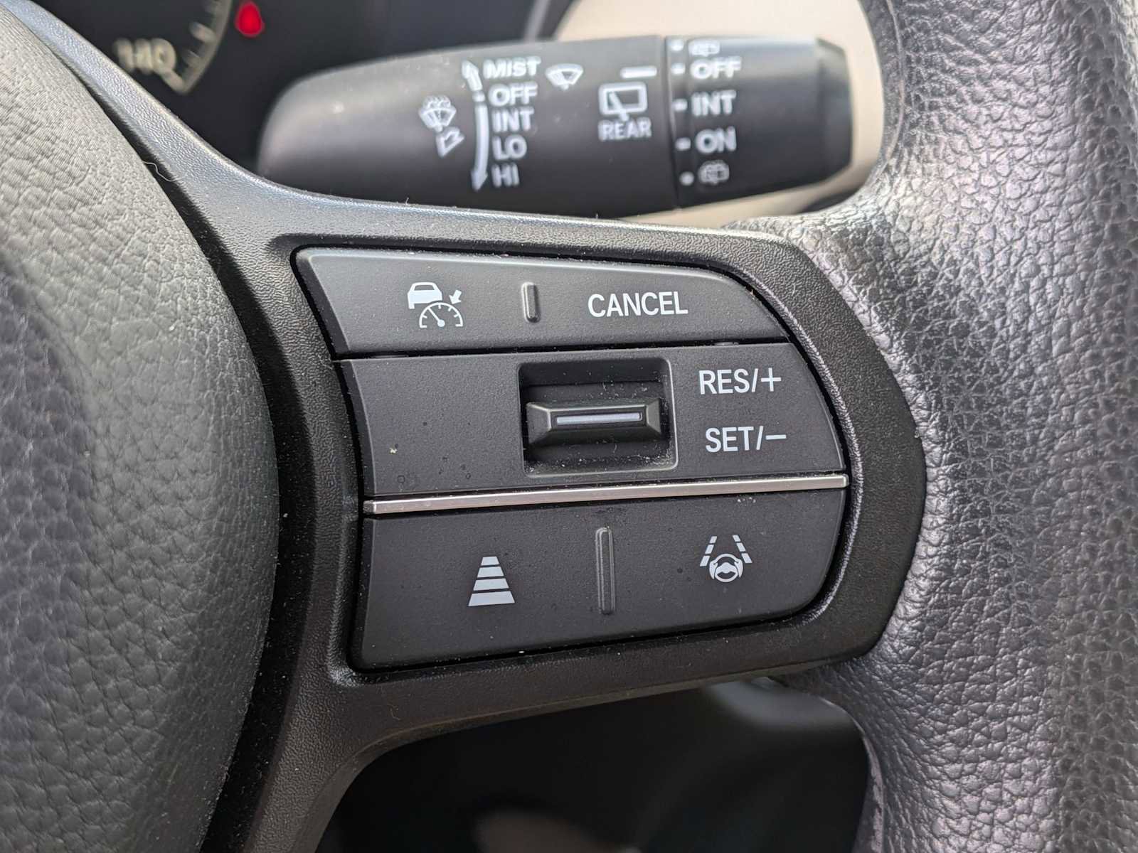 Used 2024 Honda HR-V LX image 23