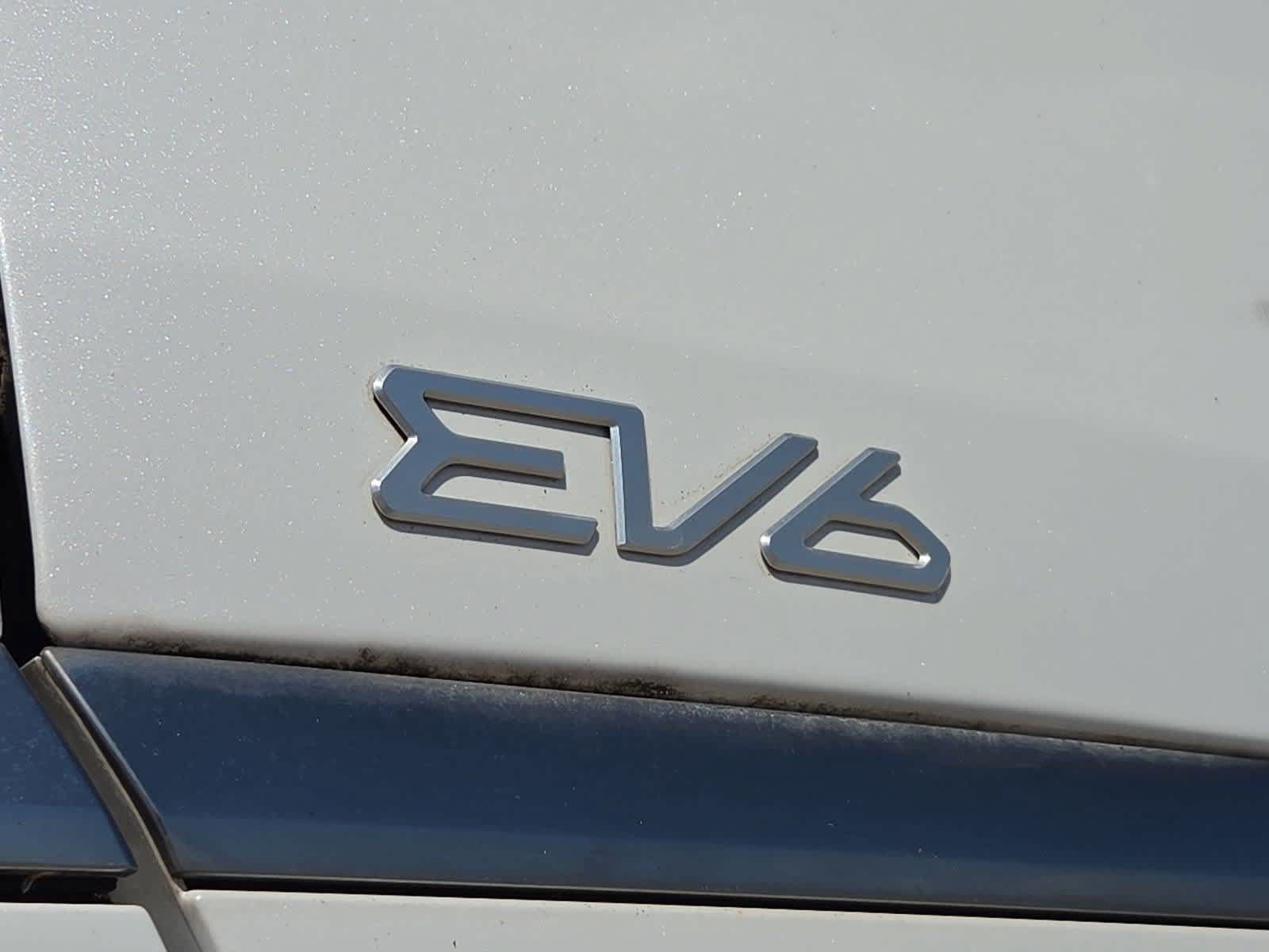 Certified 2022 Kia EV6 Wind RWD image 12