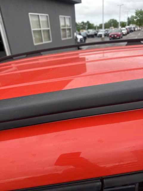 Used 2020 Jeep Renegade Altitude w/ UConnect 8.4 Nav Group FWD image 10