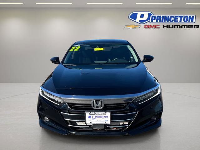 Used 2022 Honda Accord Touring image 2
