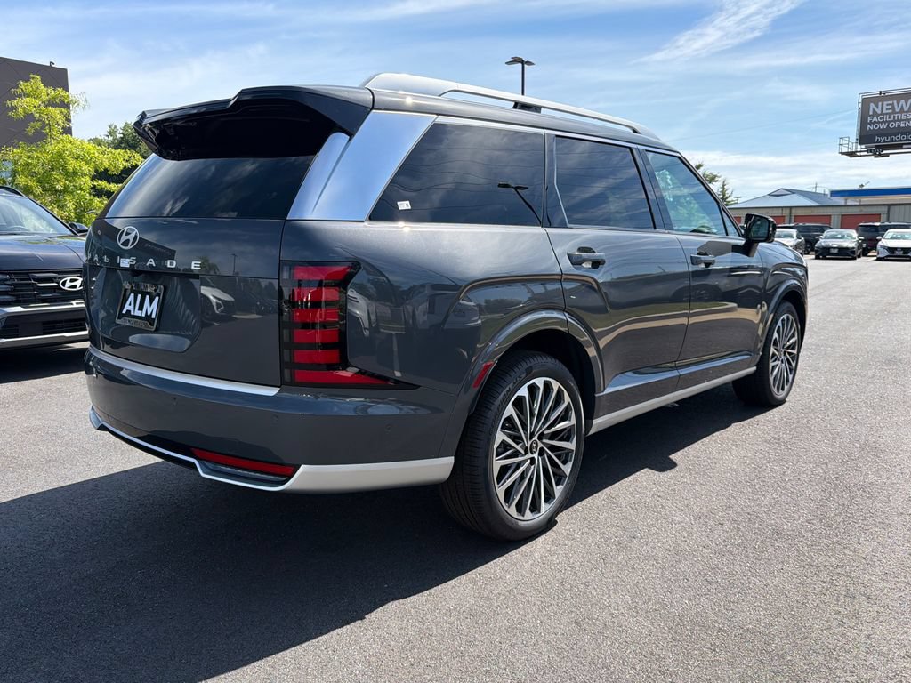 New 2026 Hyundai Palisade Calligraphy FWD image 6