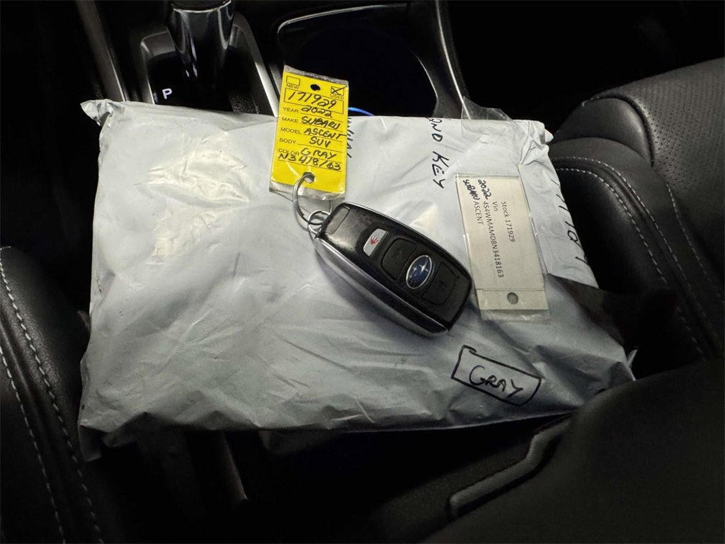 Used 2022 Subaru Ascent Limited image 25
