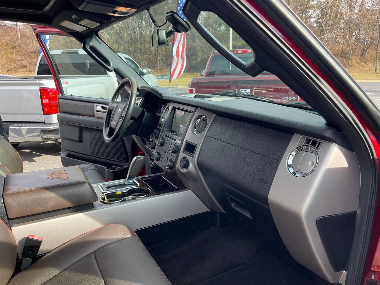 Used 2017 Ford Expedition King Ranch image 40