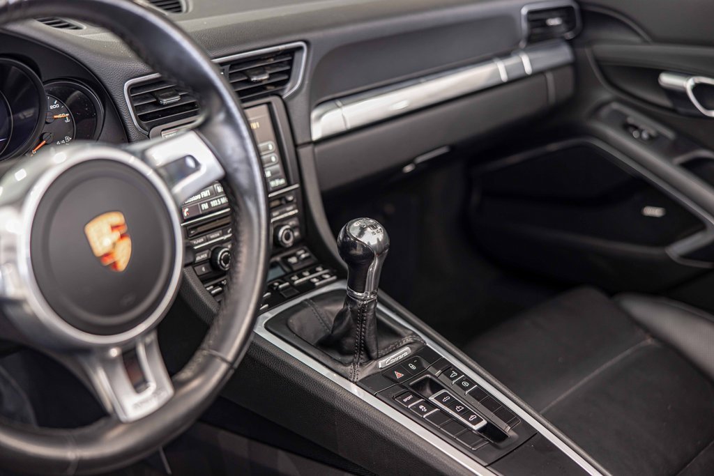 Used 2016 Porsche 911 Carrera Black Edition image 21