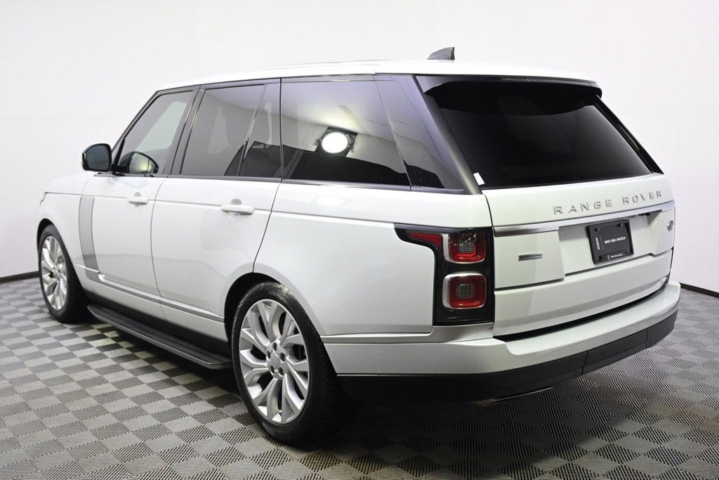 Used 2019 Land Rover Range Rover Supercharged image 3