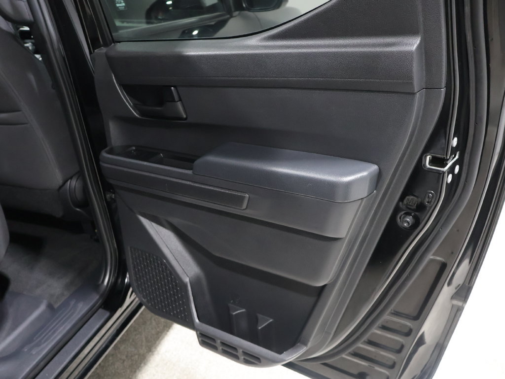 Used 2024 Toyota Tacoma SR5 AWD/4WD image 19