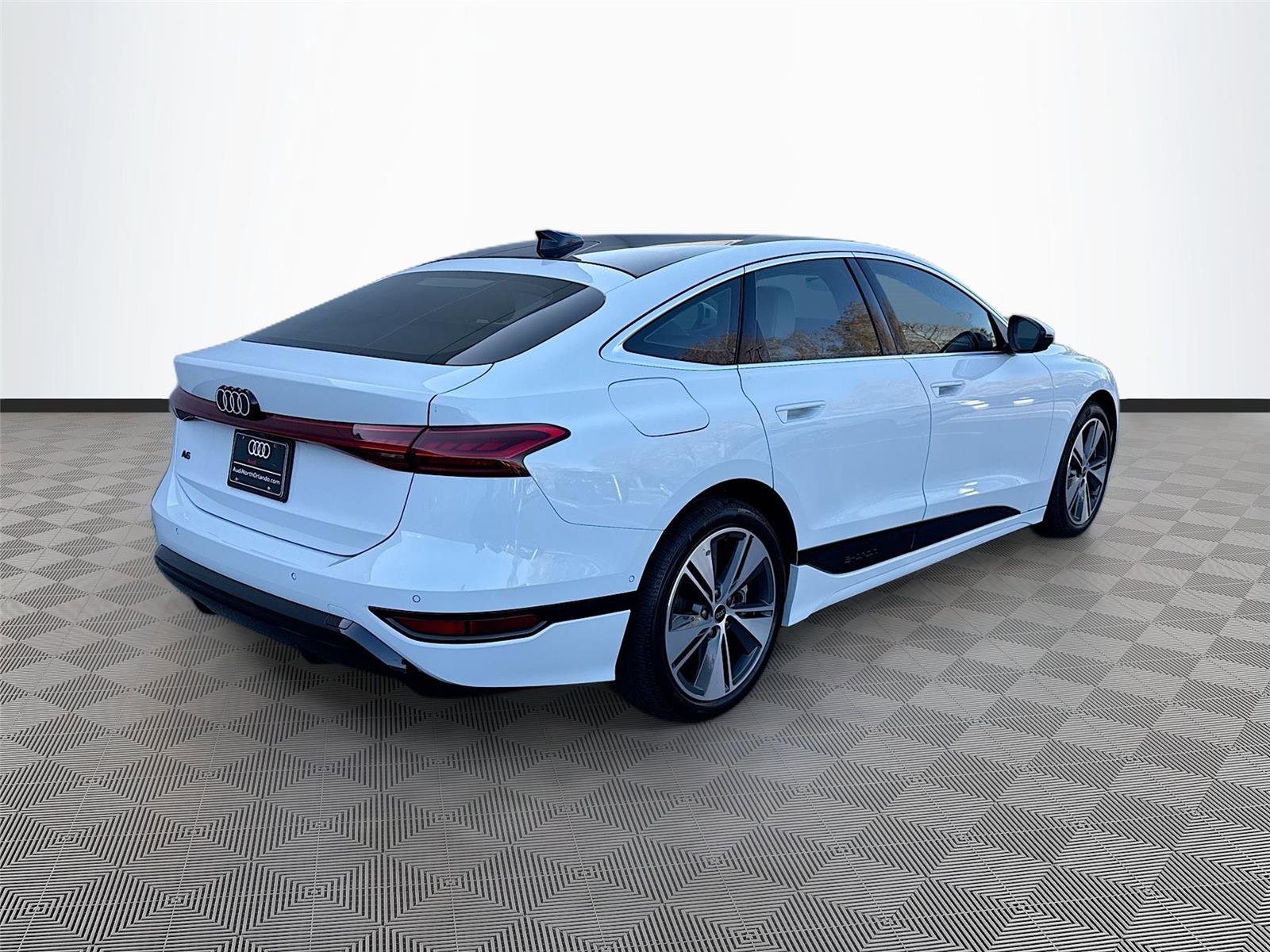 Certified 2025 Audi A6 e-tron Premium Plus w/ Premium Plus image 7