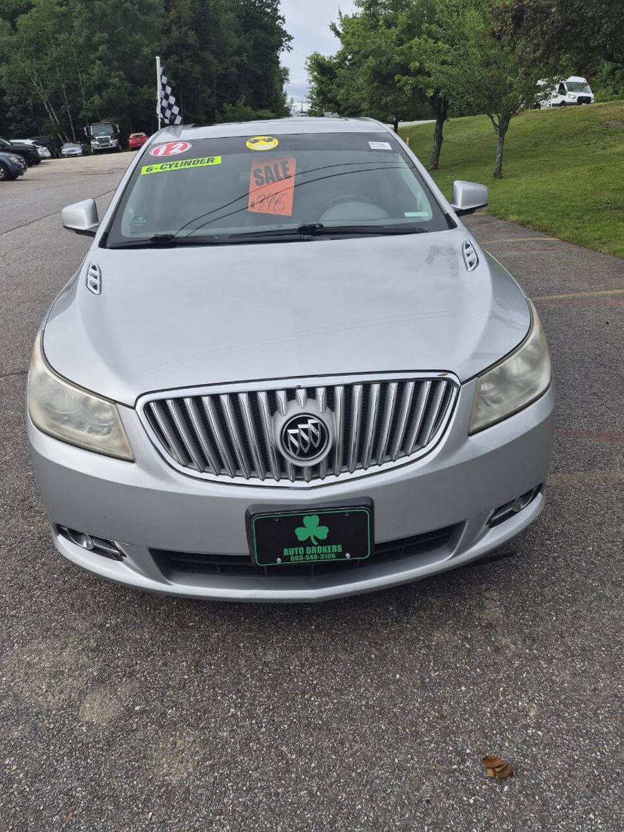 Used 2012 Buick LaCrosse Premium FWD image 2