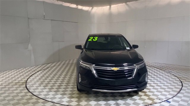 Used 2023 Chevrolet Equinox LT image 3