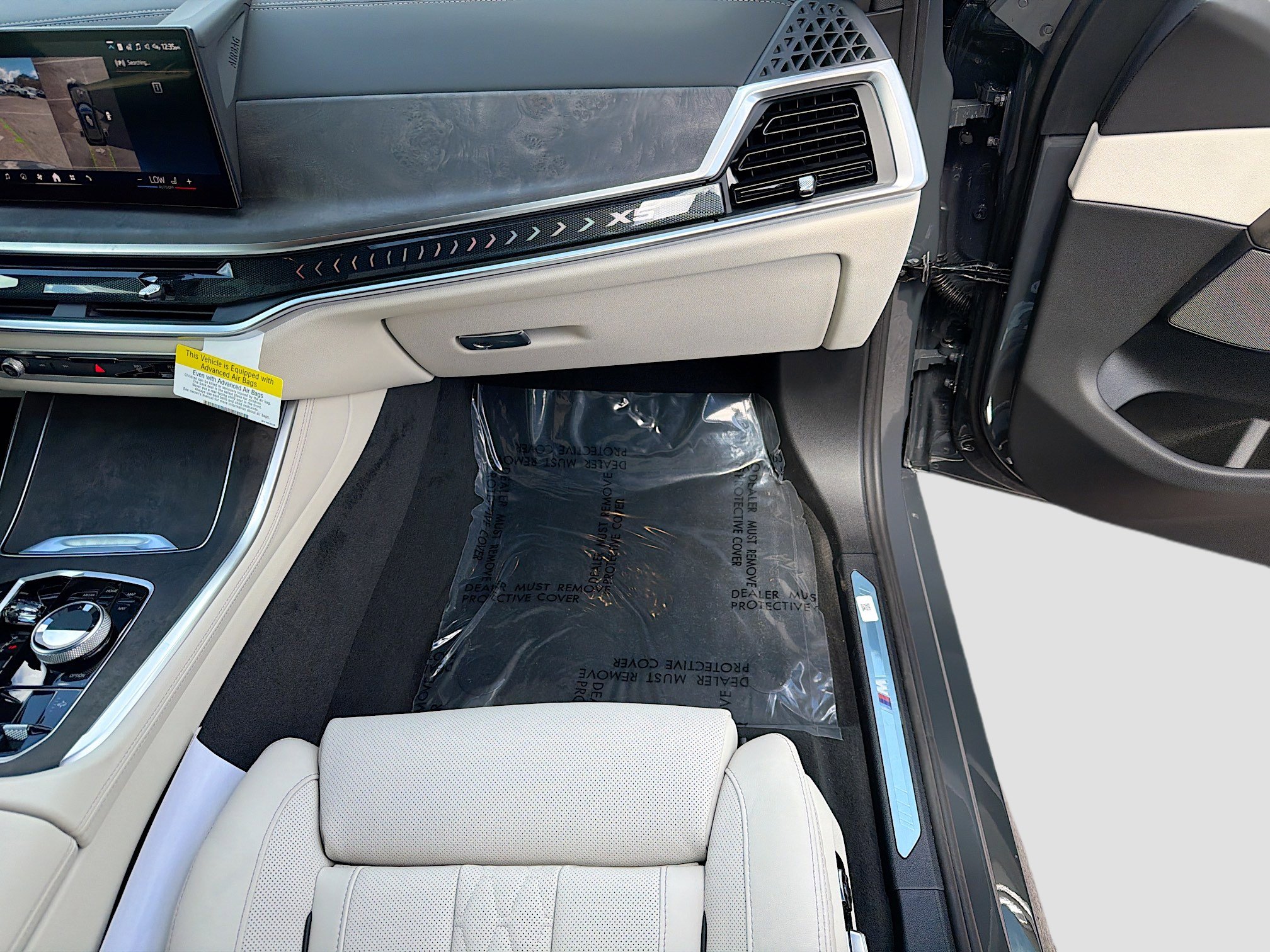 New 2026 BMW X5 xDrive50e w/ Executive Package image 18