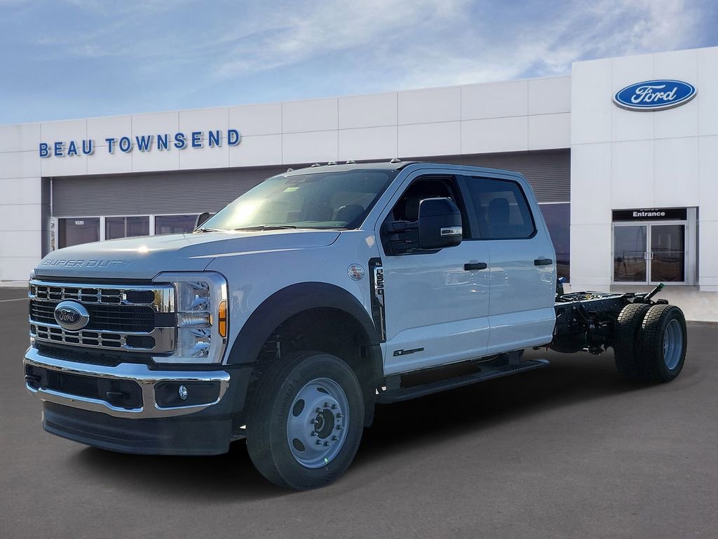 New 2026 Ford F550 4x4 Crew Cab image 2
